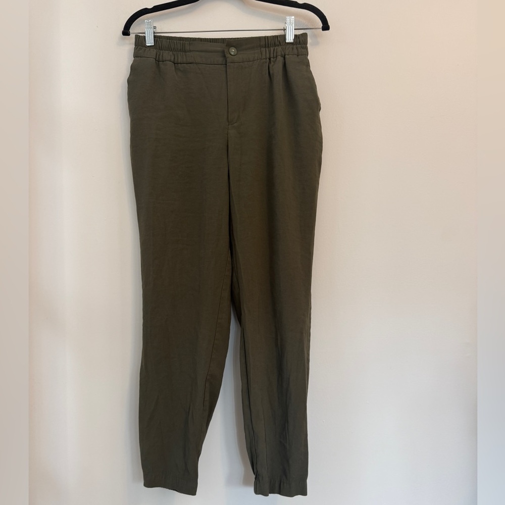 New Day Olive Green Elastic Waist Tapered Jogger Pants Medium - Picture 3 of 12